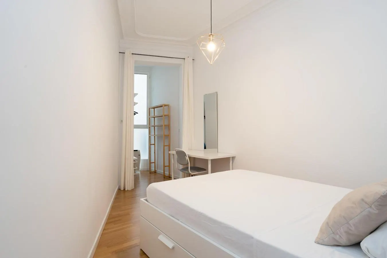 Bright And Cozy Flat In The Heart Of The City Barcelona