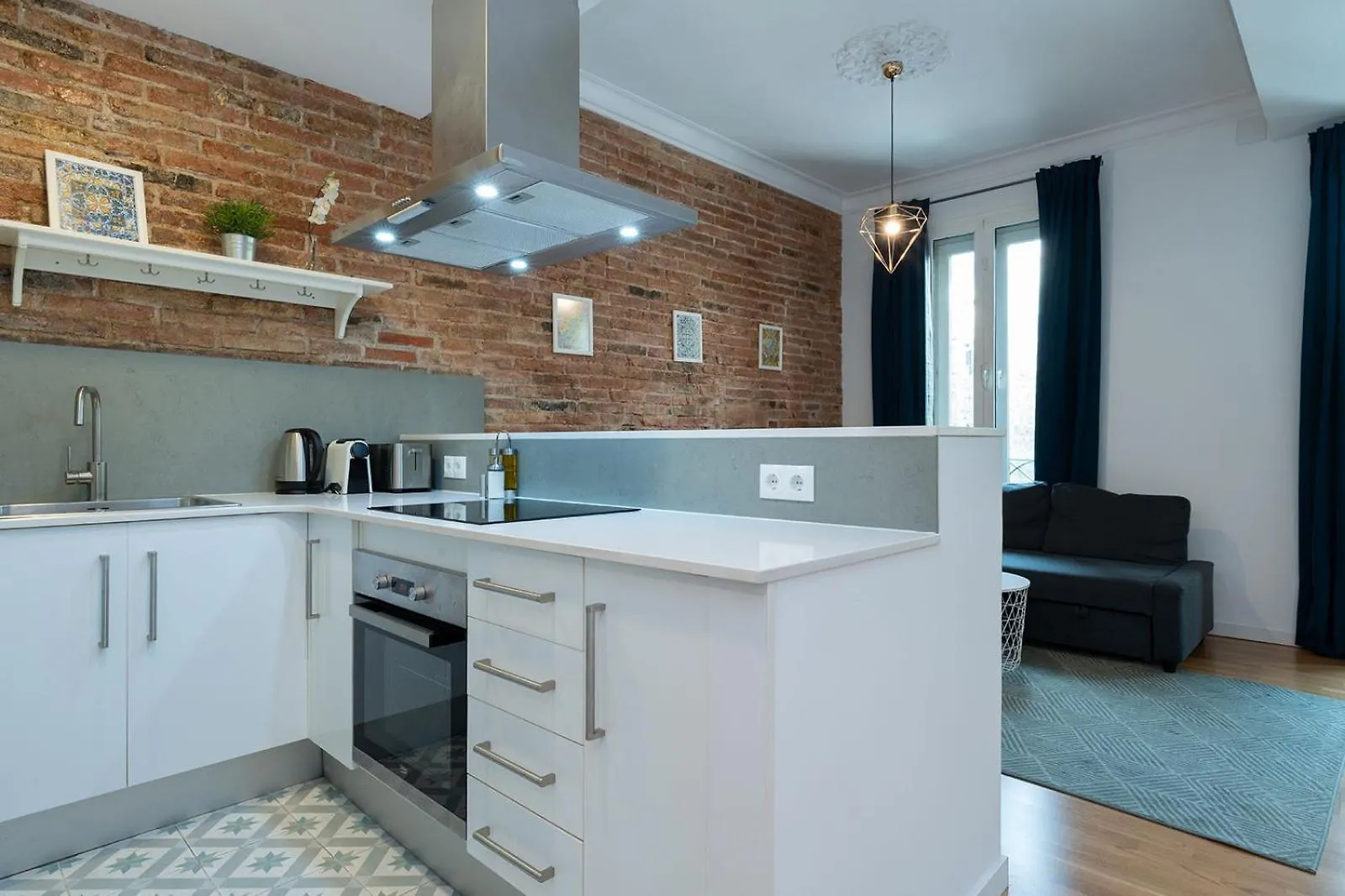 Bright And Cozy Flat In The Heart Of The City Barcelona